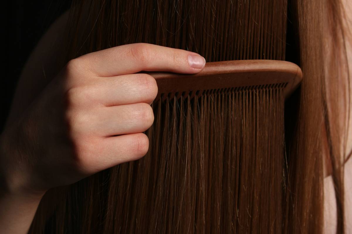 Why Your Straightener Is Sabotaging Your Moisturizing Hair Products (And How to Fix It)
